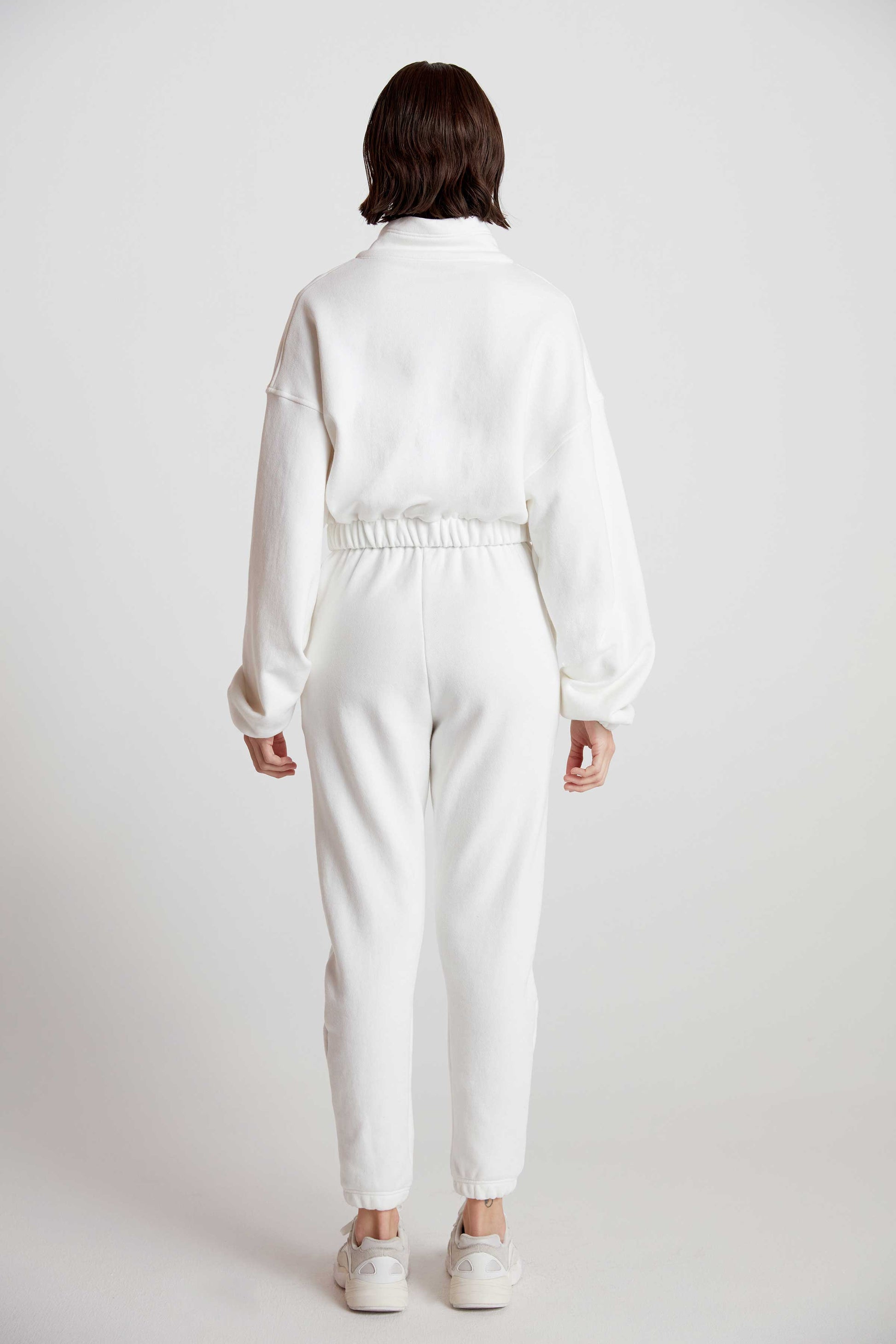 #color_white