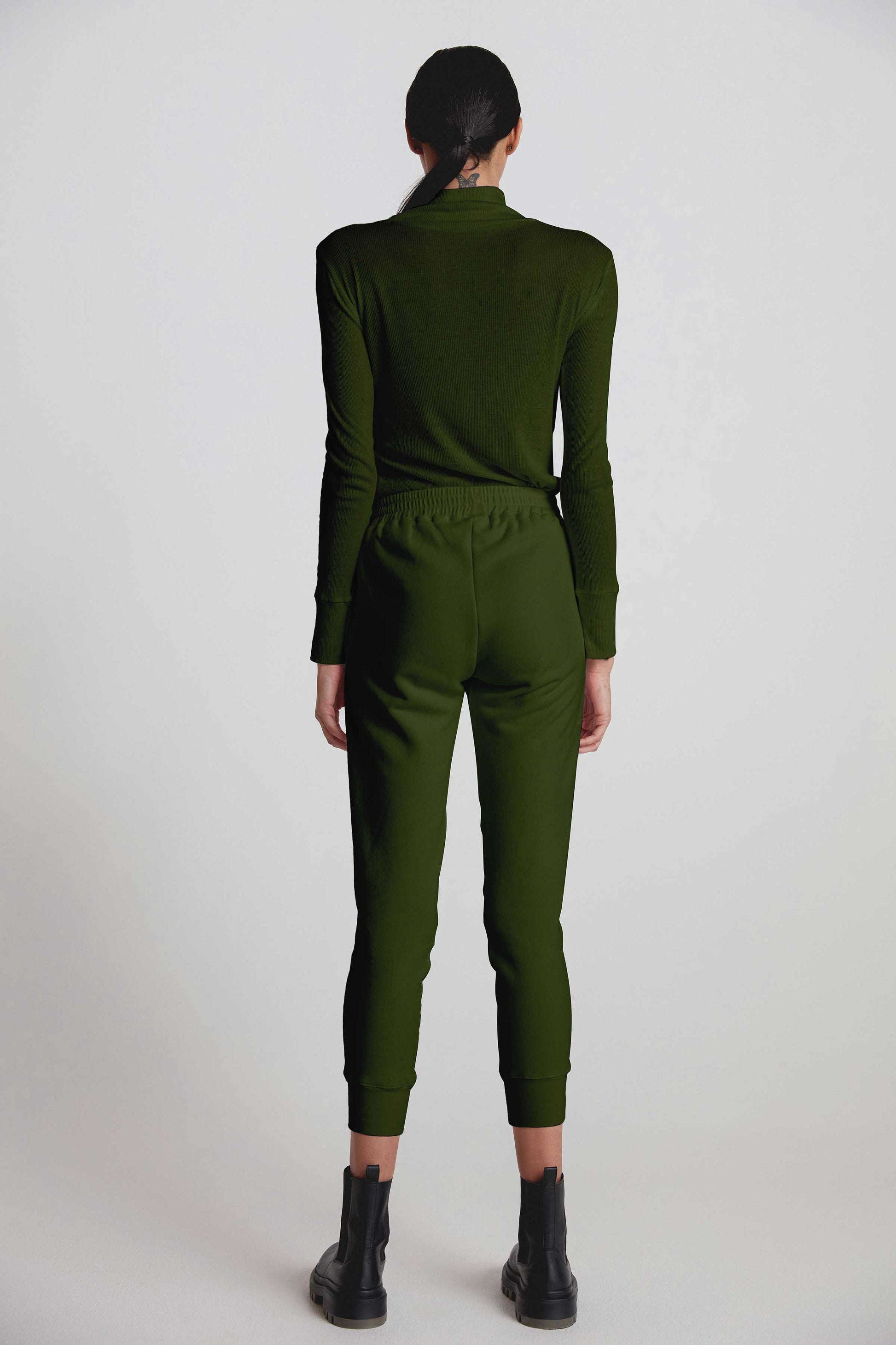 #color_olive