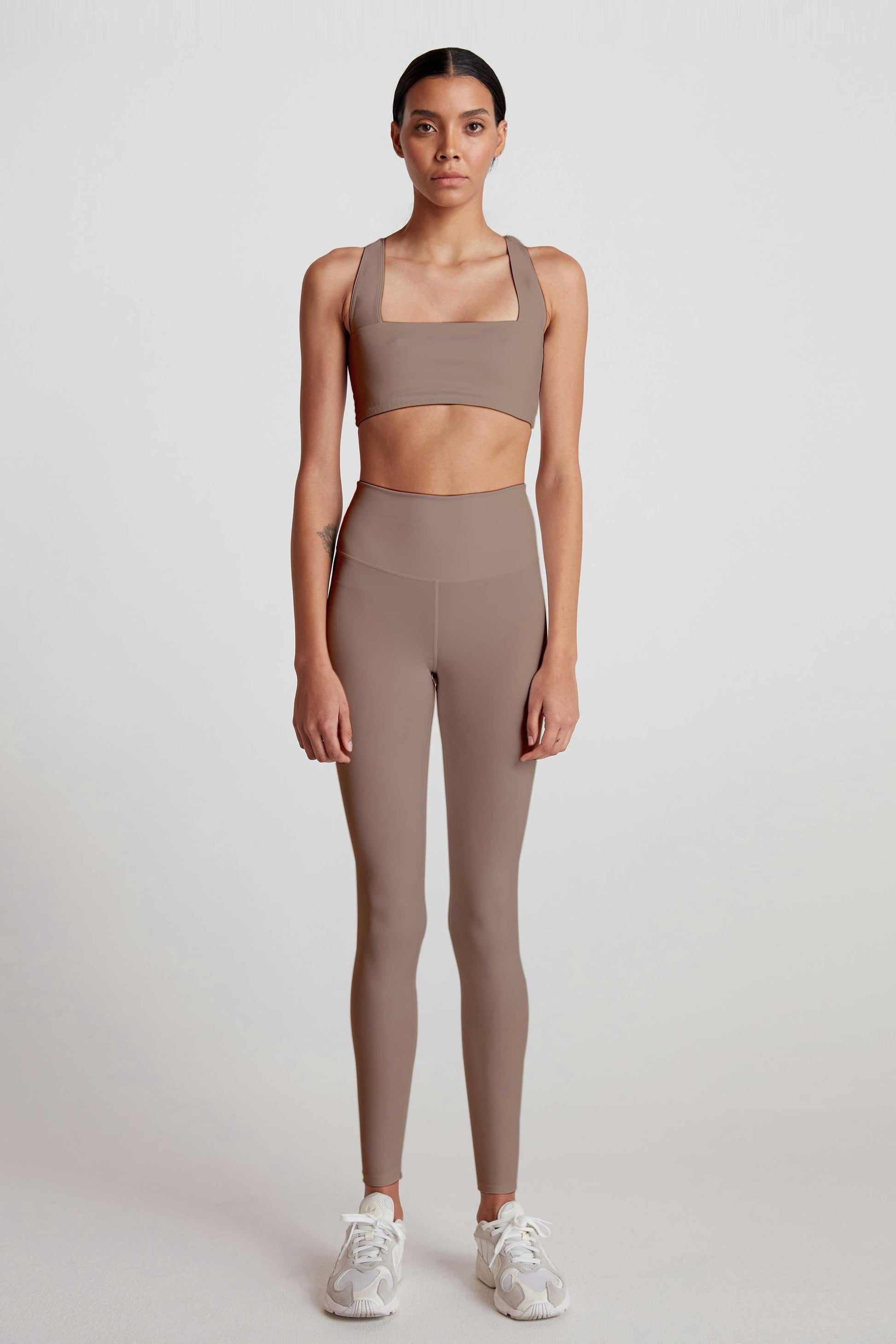 #color_warm-taupe
